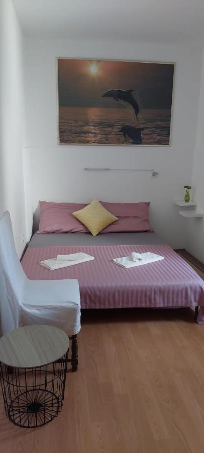 Apartments Julia & Nika Karlobag Zewnętrze zdjęcie
