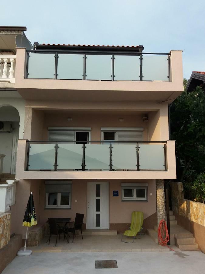 Apartments Julia & Nika Karlobag Zewnętrze zdjęcie